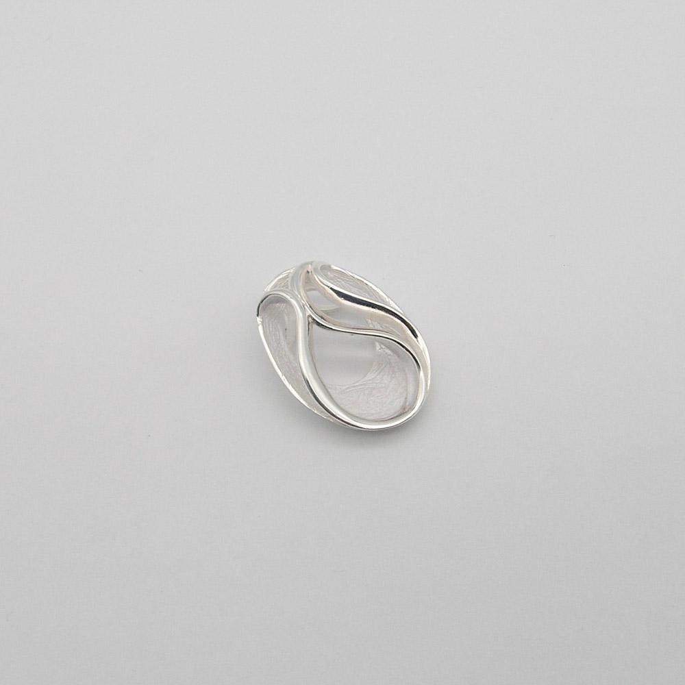 DIJE GOTA CALADO /PLATA