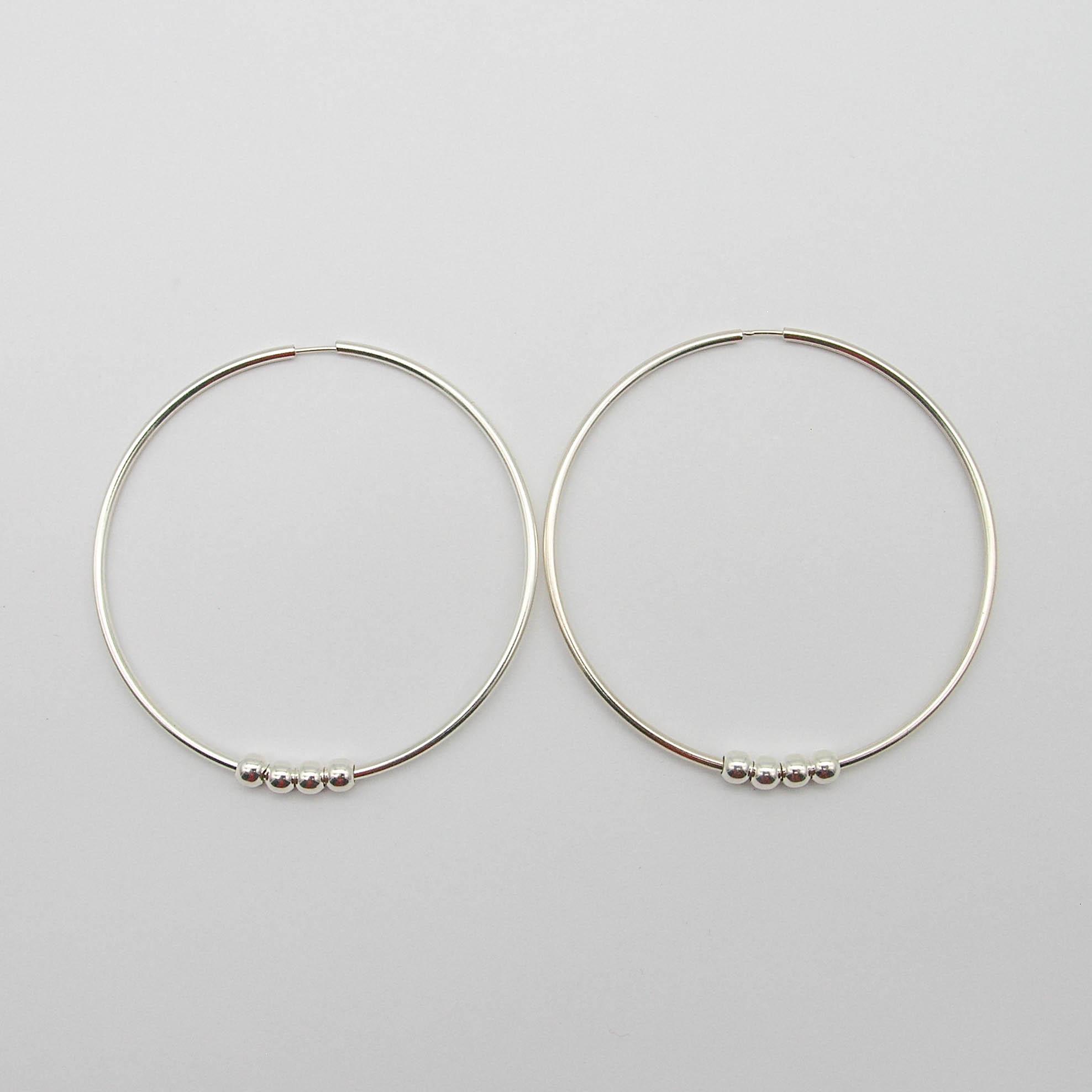 AROS ARGOLLA 52MM CON 4 BOLITAS /PLATA