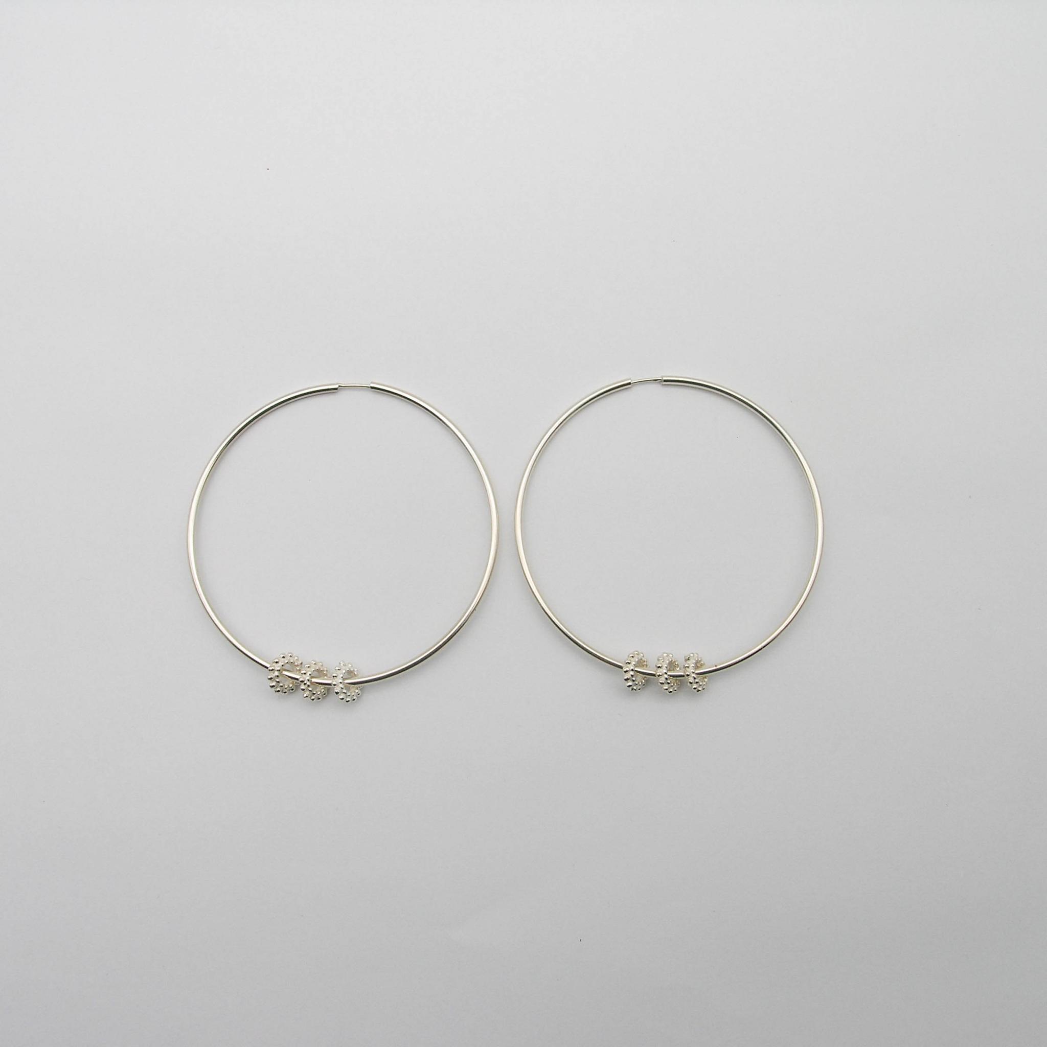 AROS ARGOLLA 36MM CON 3 DONAS PASANTES /PLATA