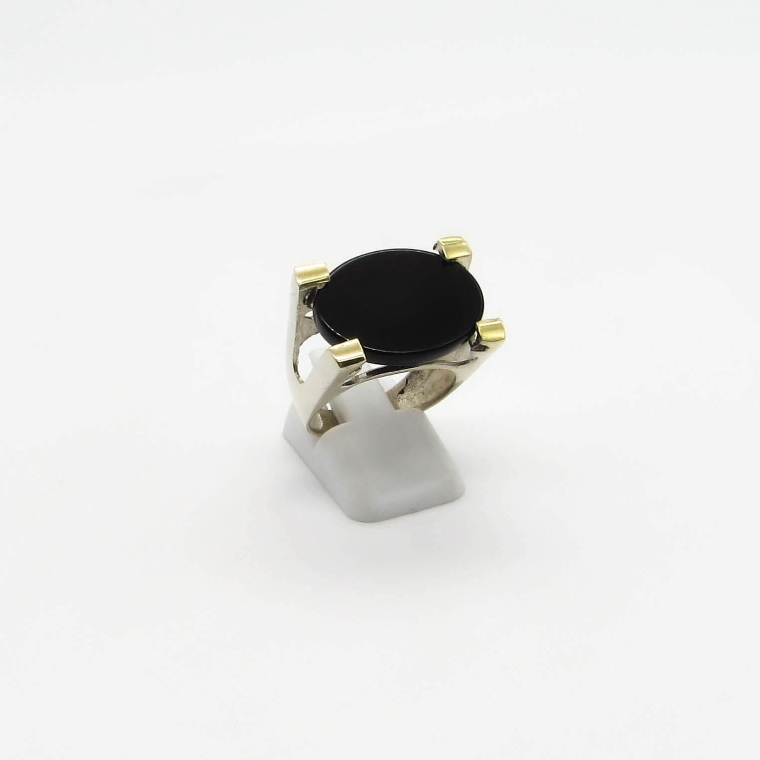 ANILLO ONIX GRANDE /PLATA Y ORO
