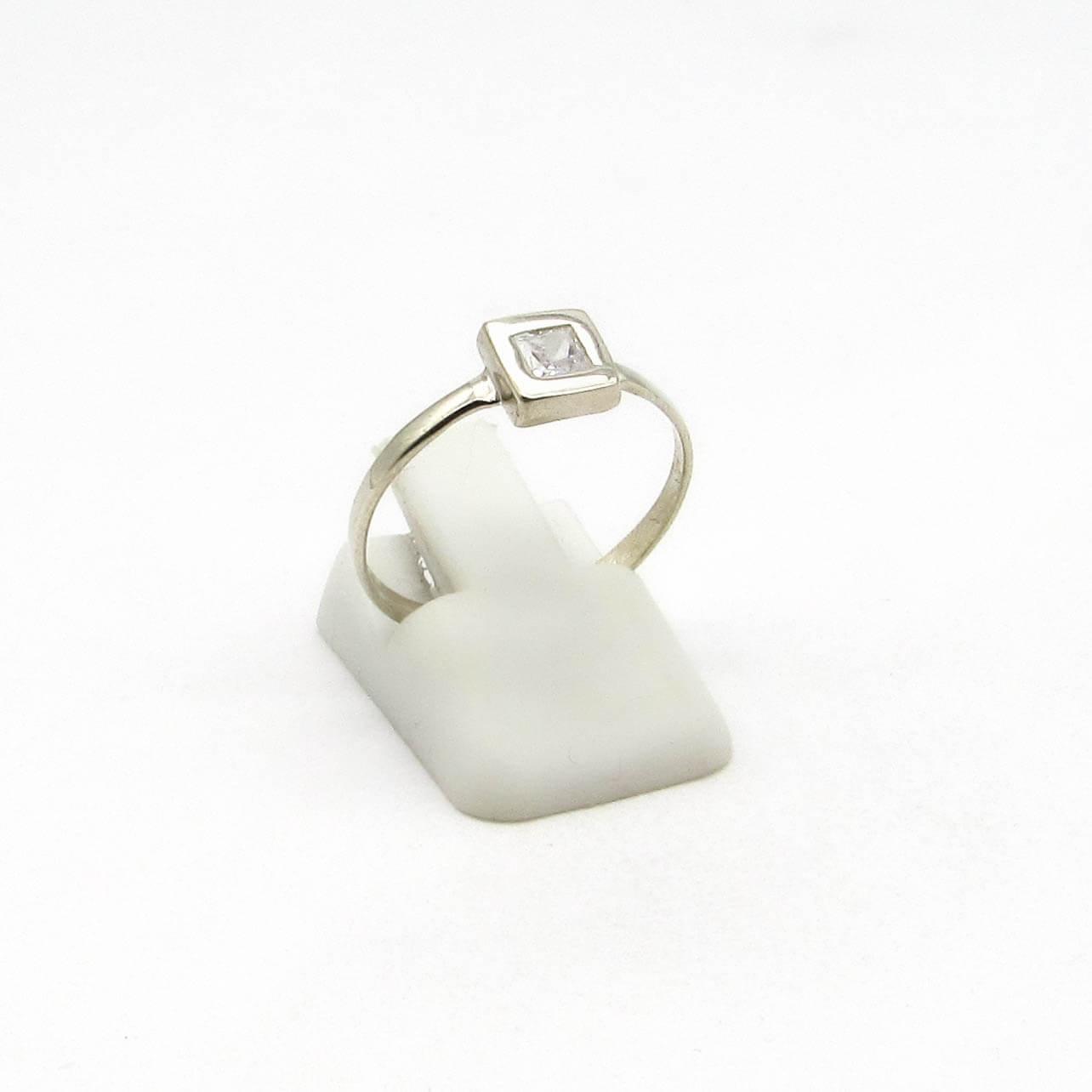 ANILLO SOLITARIO CUBIC /PLATA