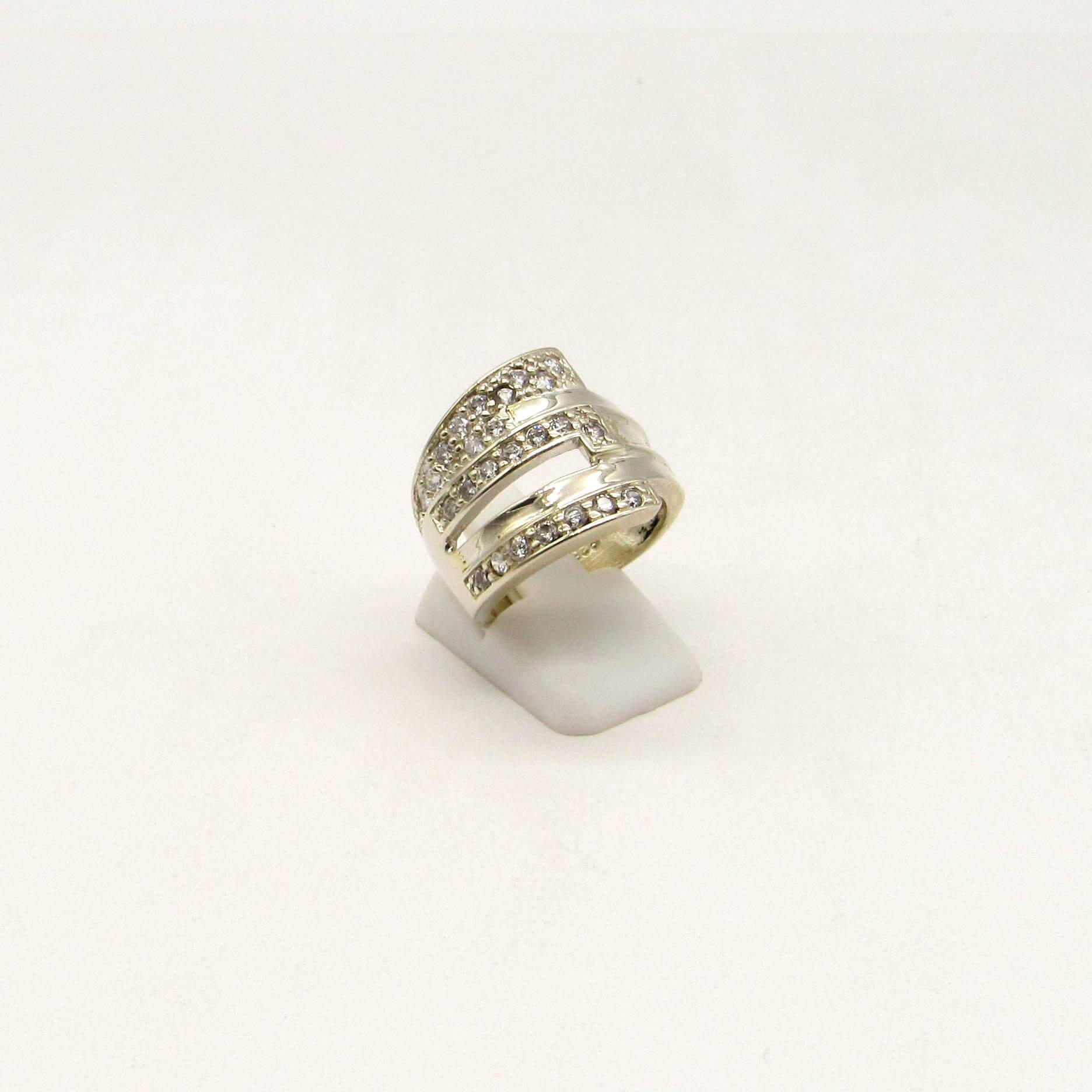 ANILLO ESCALONADO CUBICS /PLATA