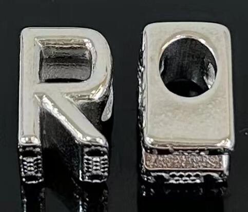 DIJE CHARM INICIAL 