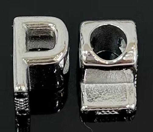 DIJE CHARM INICIAL 