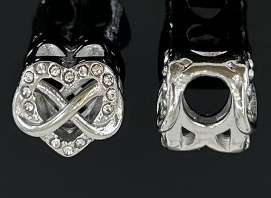 DIJE CHARM CORAZÓN INFINITO CUBIC / ACERO