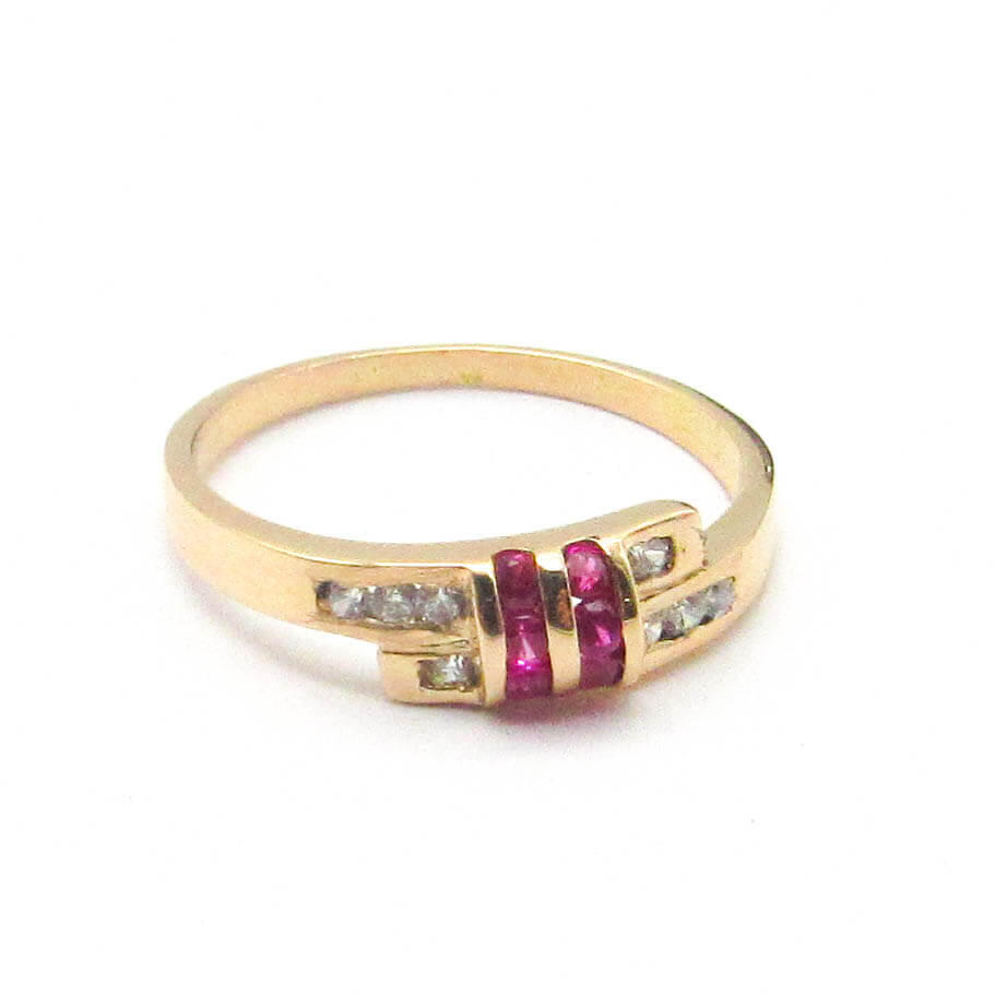 ANILLO ESCALONADO CUBICS 155 /O.ROJO