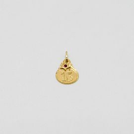 MEDALLA 15 AÑOS FILIGRANA 10x12MM PIEDRA G716 /O.ROJO